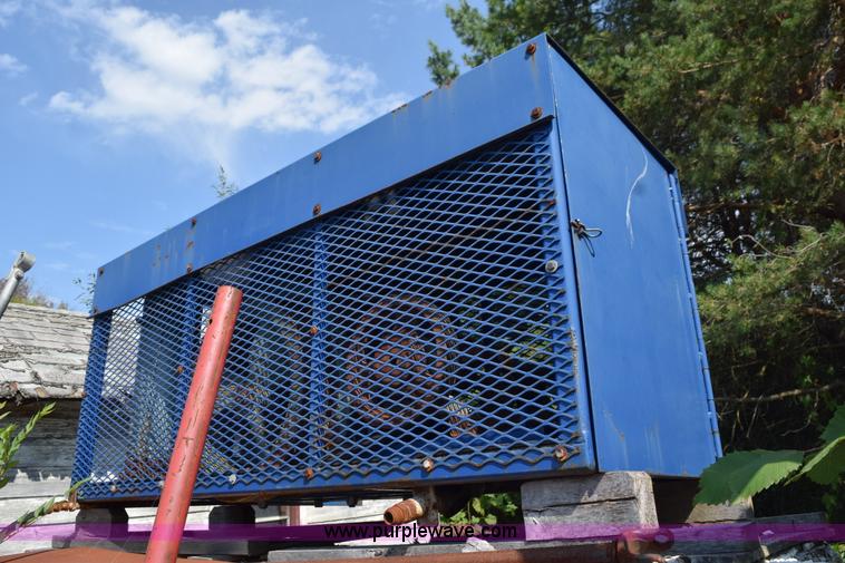 image for item L5914 Truck mounted hydraulic crane