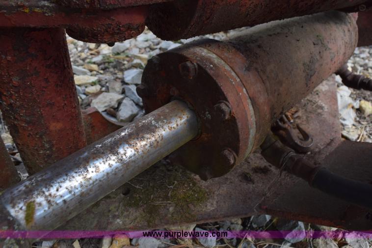 image for item L5918 Hydraulic boom grapple