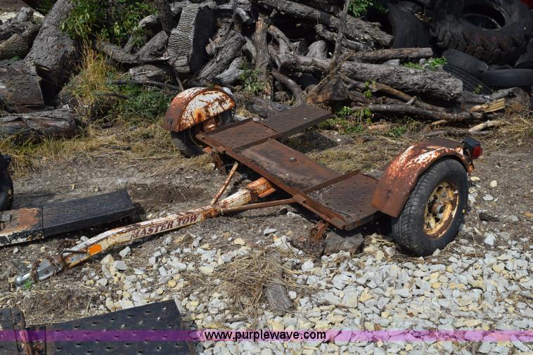 image for item L5919 (4) assorted car dollies