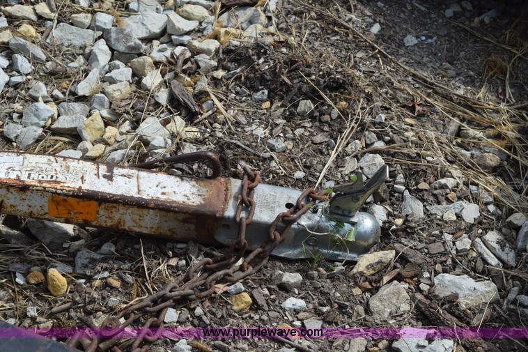 image for item L5919 (4) assorted car dollies