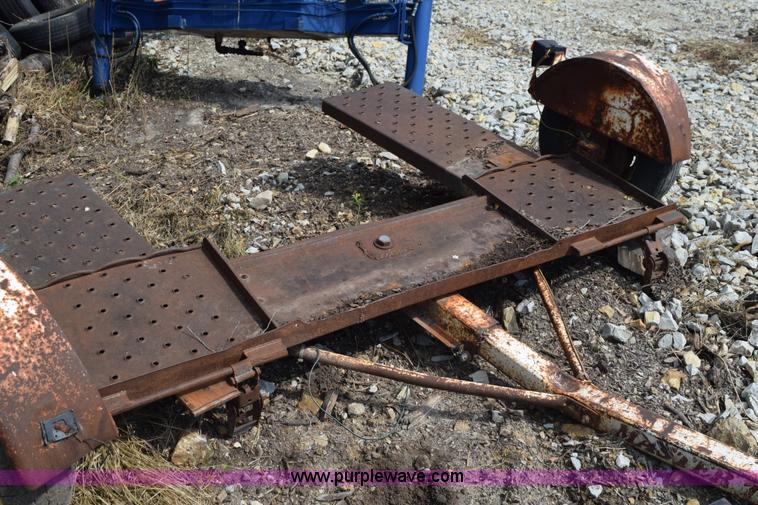 image for item L5919 (4) assorted car dollies