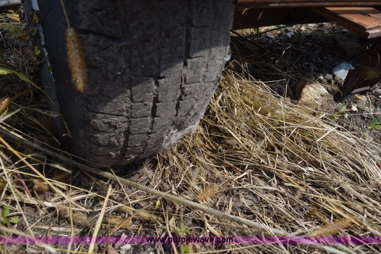 image for item L5919 (4) assorted car dollies