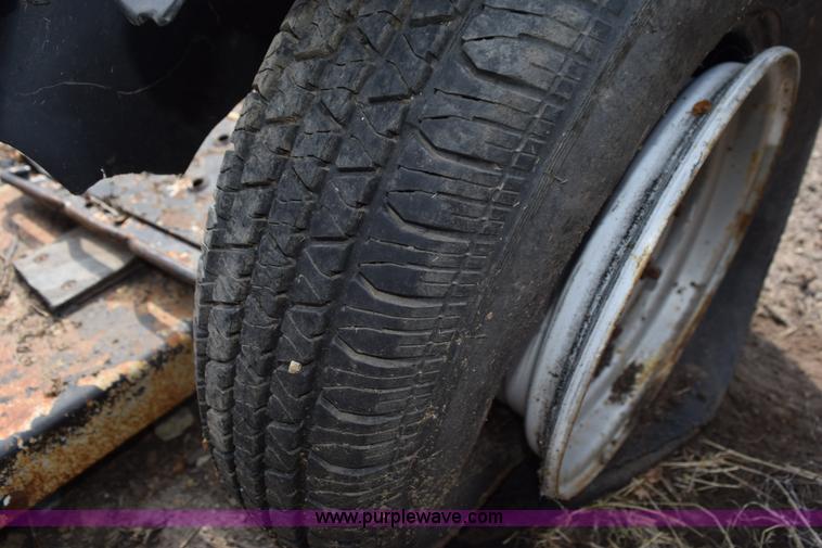 image for item L5919 (4) assorted car dollies