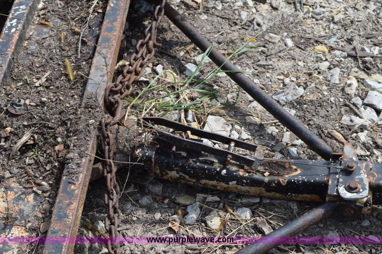 image for item L5919 (4) assorted car dollies