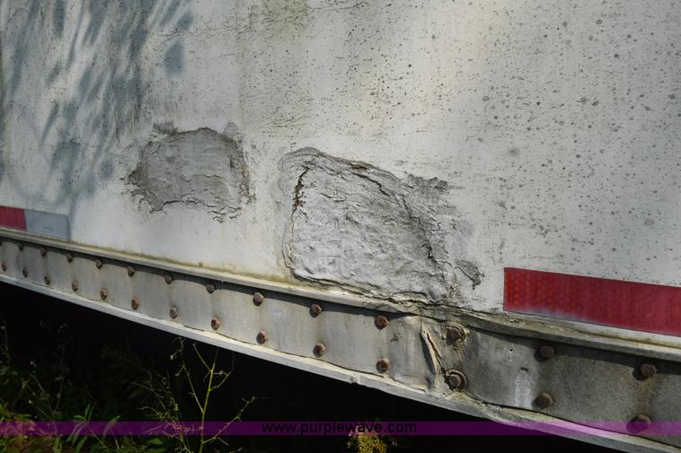 image for item L5928 1980 Pines dry van trailer