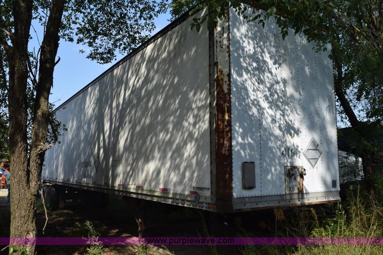 image for item L5929 Assorted windows