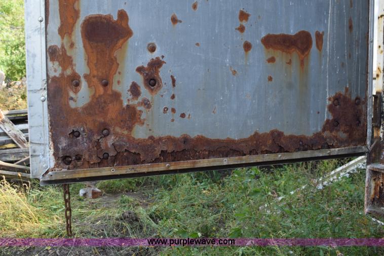 image for item L5929 Assorted windows