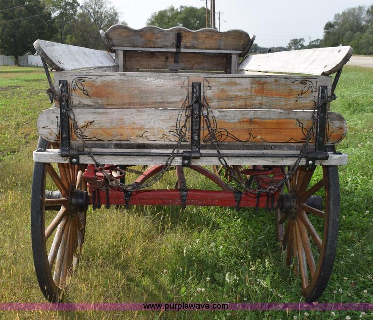 image for item L5944 Wagon