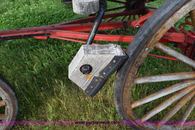 image for item L5944 Wagon