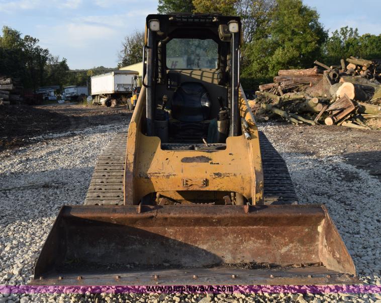 image for item L5963 2003 Caterpillar 267 skid steer