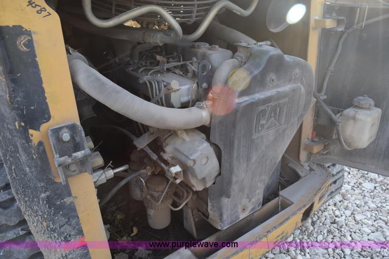 image for item L5963 2003 Caterpillar 267 skid steer