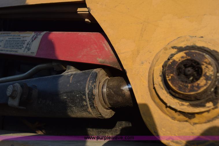 image for item L5963 2003 Caterpillar 267 skid steer