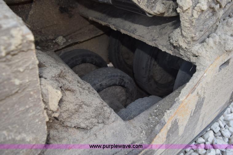 image for item L5963 2003 Caterpillar 267 skid steer