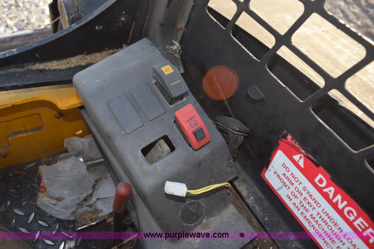 image for item L5964 JCB 190T skid steer