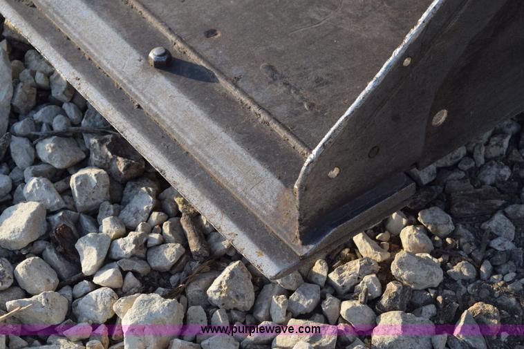 image for item L5964 JCB 190T skid steer