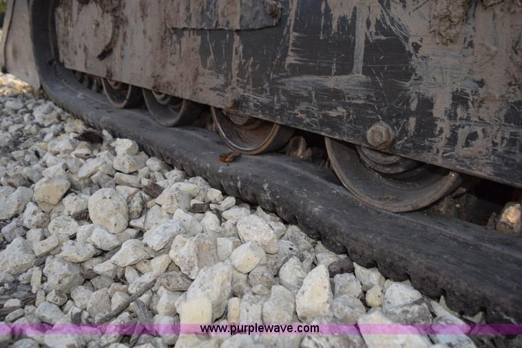 image for item L5964 JCB 190T skid steer