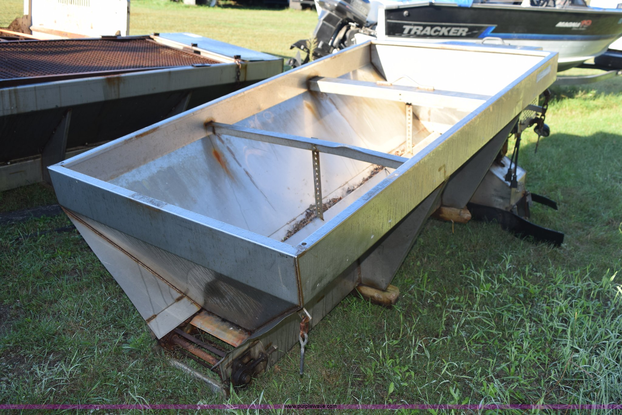 Stainless steel spreader box in Rochester, MN Item K6641 sold