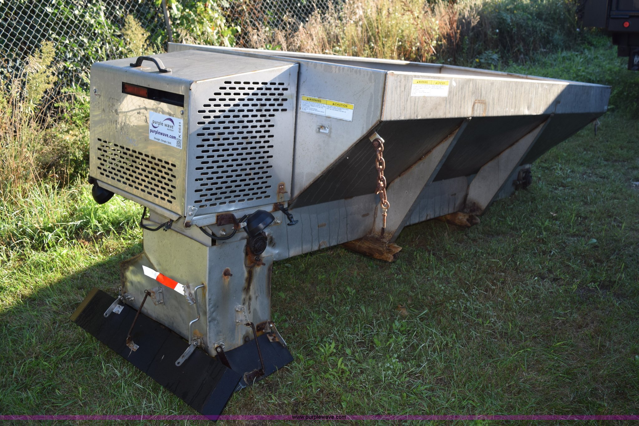 Stainless steel spreader box in Rochester, MN Item K6641 sold