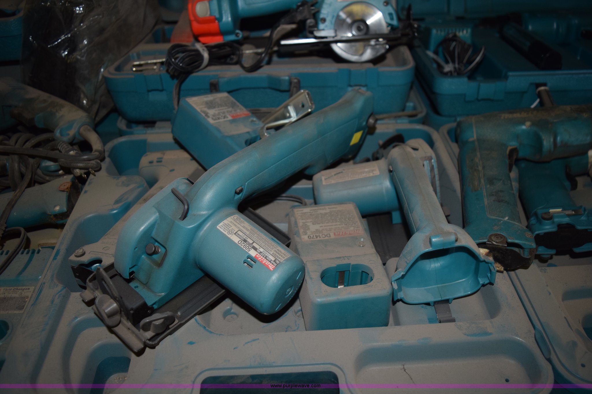 Assorted tools in Rochester, MN Item K6675 sold Purple Wave