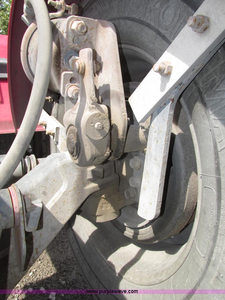 image for item H1145 2006 Freightliner Columbia semi truck