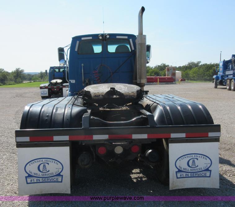 image for item I1972 2002 Sterling L9500 semi truck