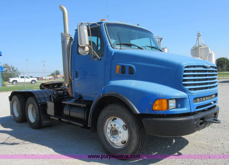 image for item I1972 2002 Sterling L9500 semi truck
