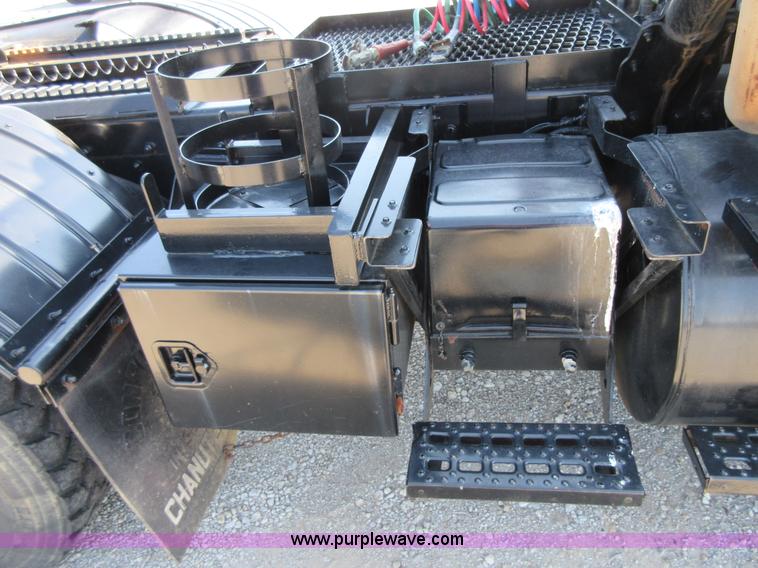 image for item I1972 2002 Sterling L9500 semi truck