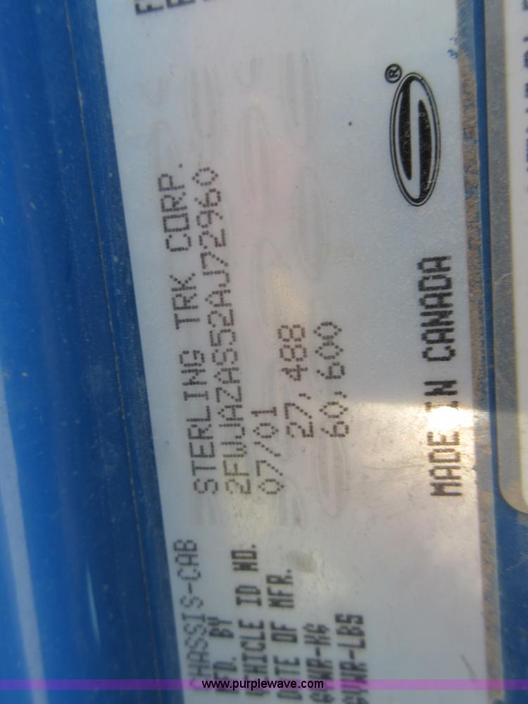 image for item I1972 2002 Sterling L9500 semi truck