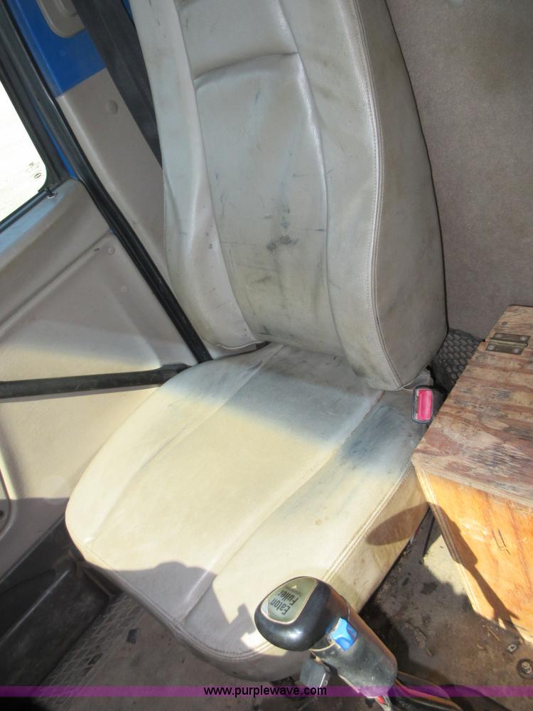 image for item I1972 2002 Sterling L9500 semi truck