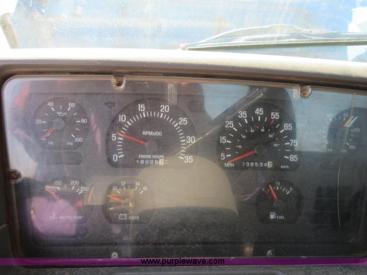 image for item I1972 2002 Sterling L9500 semi truck