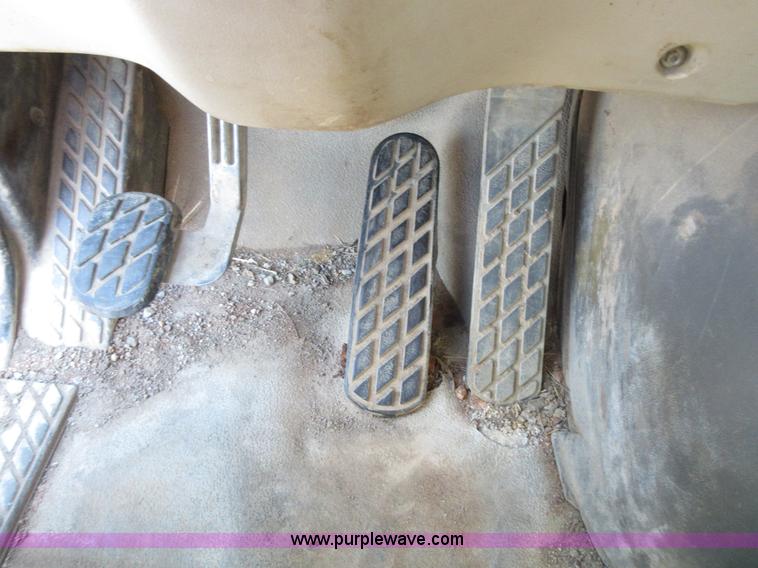 image for item I1972 2002 Sterling L9500 semi truck