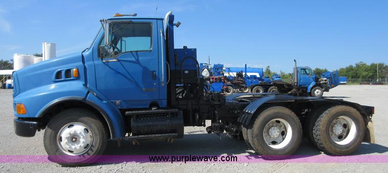 image for item I1973 2002 Sterling L9500 semi truck