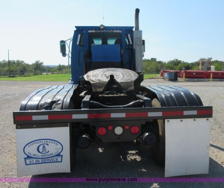 image for item I1973 2002 Sterling L9500 semi truck