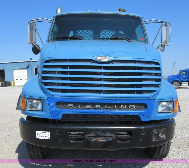 image for item I1973 2002 Sterling L9500 semi truck