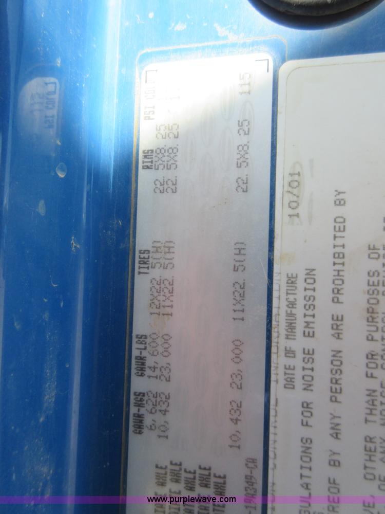 image for item I1973 2002 Sterling L9500 semi truck