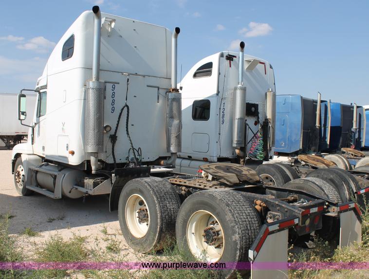 image for item J1442 1998 Freightliner Century Class semi truck