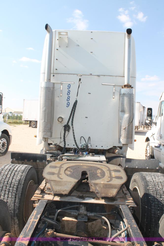 image for item J1442 1998 Freightliner Century Class semi truck