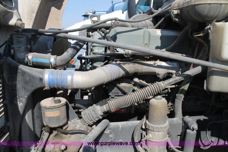 image for item J1442 1998 Freightliner Century Class semi truck