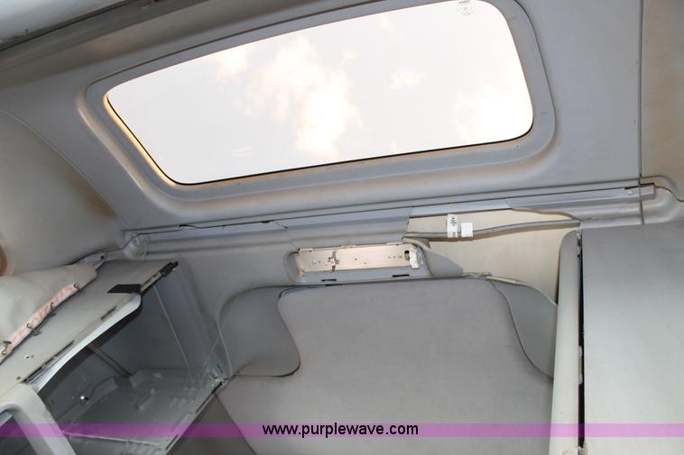 image for item J1442 1998 Freightliner Century Class semi truck