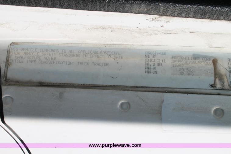 image for item J1442 1998 Freightliner Century Class semi truck