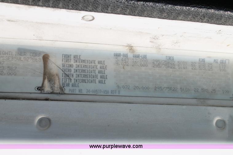 image for item J1442 1998 Freightliner Century Class semi truck