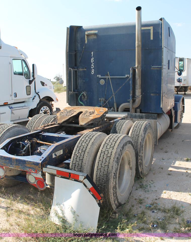 image for item J1444 1998 Peterbilt 377 semi truck