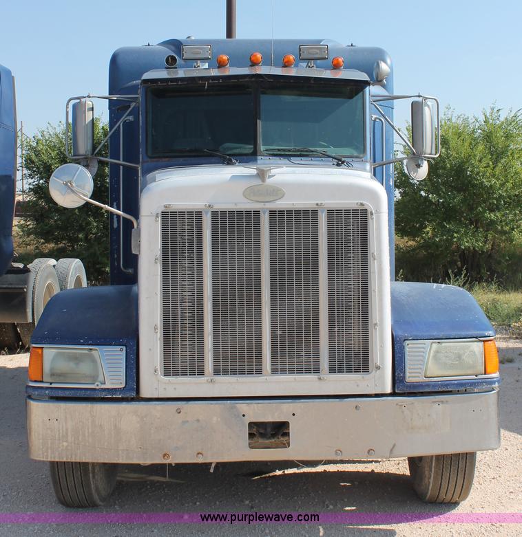 image for item J1444 1998 Peterbilt 377 semi truck