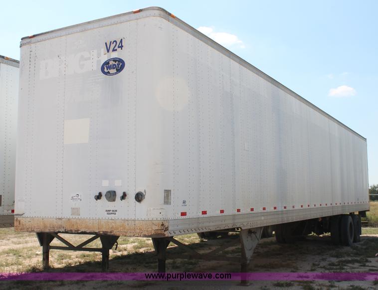 image for item J1451 2002 Hyundai dry van trailer