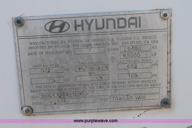 image for item J1451 2002 Hyundai dry van trailer