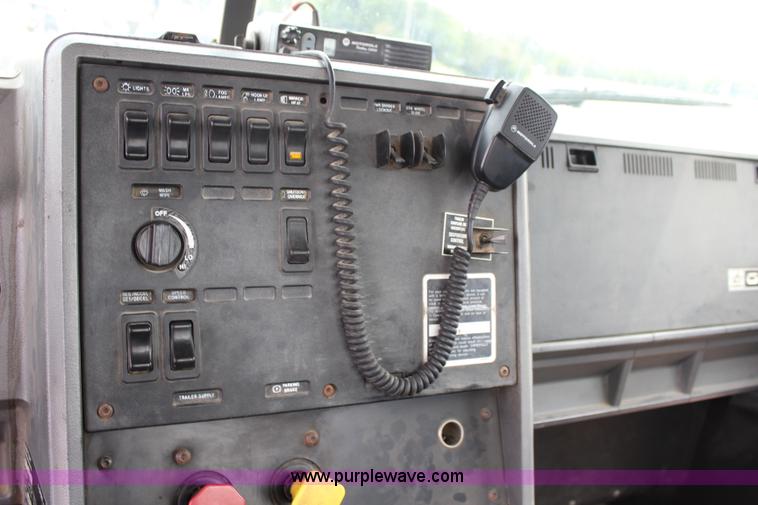 image for item J3695 1997 Mack CH613 semi truck with fertilizer delivery trailer