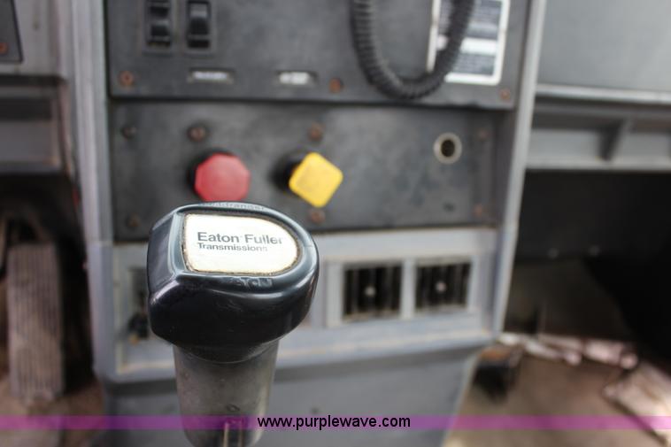 image for item J3695 1997 Mack CH613 semi truck with fertilizer delivery trailer