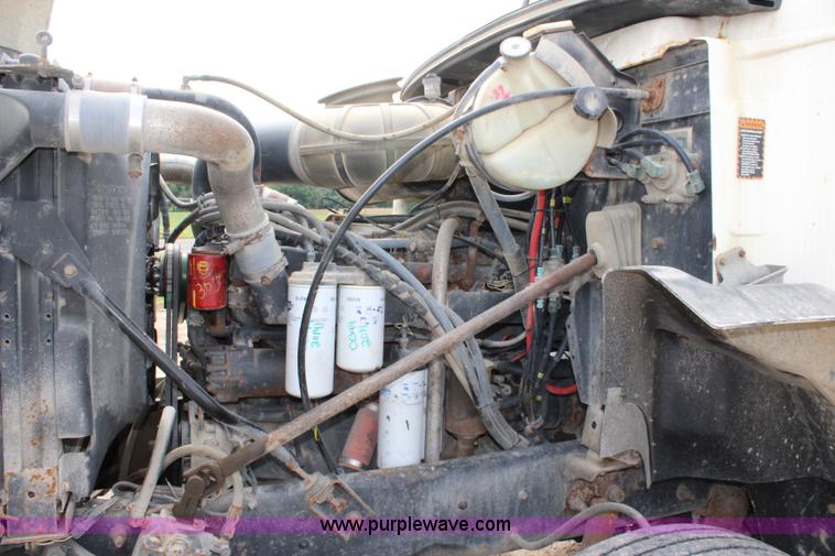 image for item J3695 1997 Mack CH613 semi truck with fertilizer delivery trailer