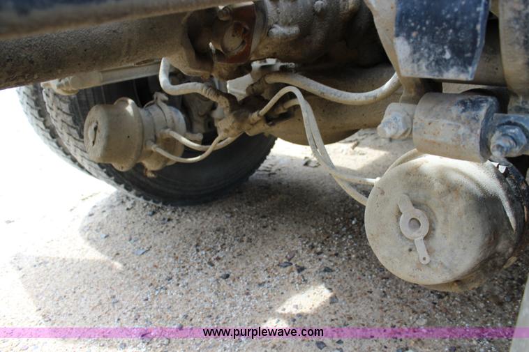 image for item J3695 1997 Mack CH613 semi truck with fertilizer delivery trailer