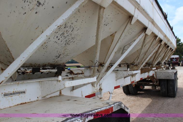 image for item J3695 1997 Mack CH613 semi truck with fertilizer delivery trailer